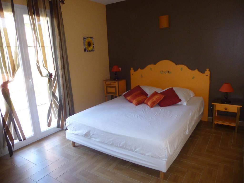 Bed and Breakfast Domaine De Flo Adult A Partir De 16 Ans Saint-Jean-de-la-Blaquiere Camera foto